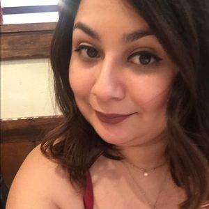 Meet your Posher, Amy